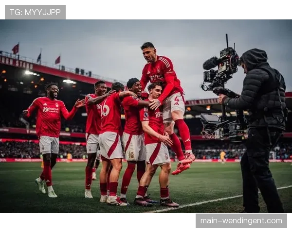 诺丁汉森林迎战布莱顿 英超保级队与欧战区球队较量